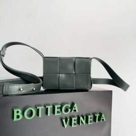 Picture of Bottega Veneta Handbags _SKUfw230103519fw
